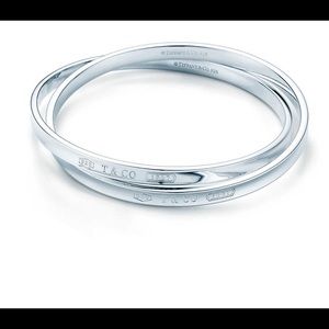 Tiffany & Co. Interlocking circles bangle